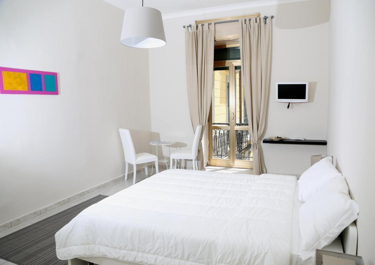 Appartamento City Center 나폴리 외부 사진